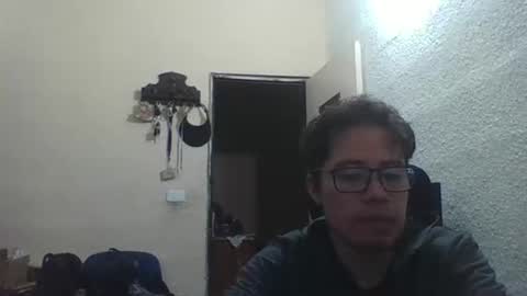 Snapshot of galen_0 chatting on 12-20-24, 06:50 galen_0 online show from 12-20-24, 06:50