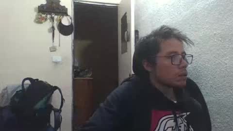 Snapshot of galen_0 chatting on 01-24-25, 06:46 galen_0 online show from 01-24-25, 06:46