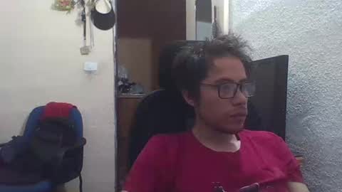 Snapshot of galen_0 chatting on 01-27-25, 07:35 galen_0 online show from 01-27-25, 07:35