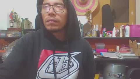 Snapshot of galen_0 chatting on 01-31-25, 09:05 galen_0 online show from 01-31-25, 09:05