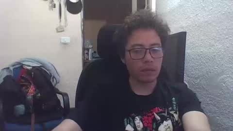 Snapshot of galen_0 chatting on 02-06-25, 07:02 galen_0 online show from 02-06-25, 07:02