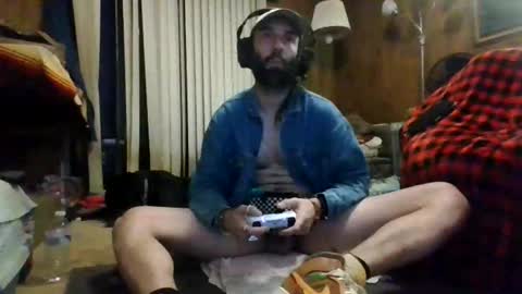 gamerfiend420 online show from 11-17-25, 04:40