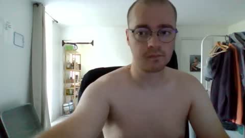 FrenchBoyxb24 online show from 08-03-26, 06:23
