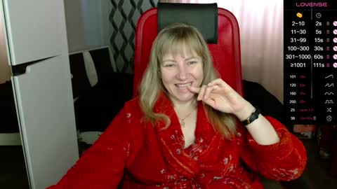 Snapshot of ganet469 chatting on 12-12-24, 07:52 Janette online show from 12-12-24, 07:52