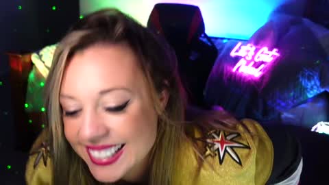 Jenna  - be back MONDAY night.  online show from 01-08-25, 07:13