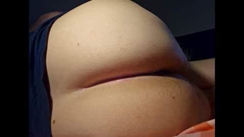 Snapshot of garbis11 chatting on 09-15-25, 02:50 garbis11 online show from 09-15-25, 02:50