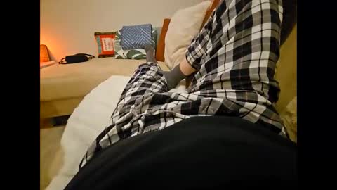 Snapshot of garbis11 chatting on 11-15-25, 09:06 garbis11 online show from 11-15-25, 09:06