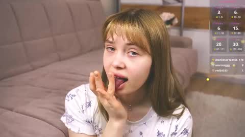 Violla online show from 03-11-26, 05:08