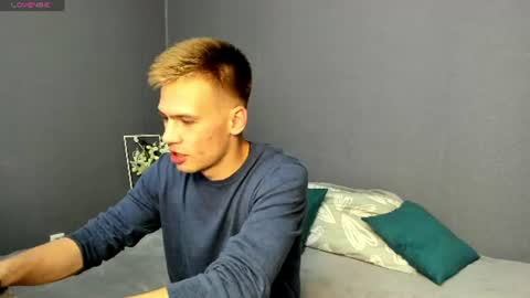 Max and Eva online show from 06-21-26, 12:08
