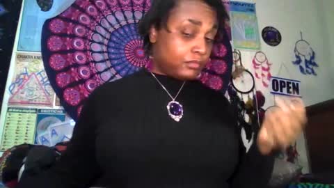 Snapshot of gardeniaspear chatting on 04-26-26, 06:44 Gardenia online show from 04-26-26, 06:44