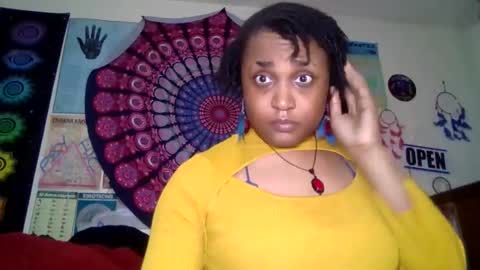 Snapshot of gardeniaspear chatting on 05-01-26, 07:13 Gardenia online show from 05-01-26, 07:13
