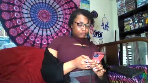 Snapshot of gardeniaspear chatting on 05-31-26, 03:15 Gardenia online show from 05-31-26, 03:15