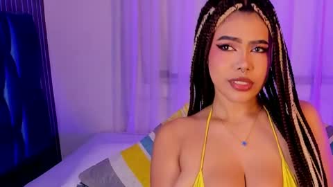 Snapshot of garnetsugar chatting on 09-22-25, 05:20 garnet online show from 09-22-25, 05:20