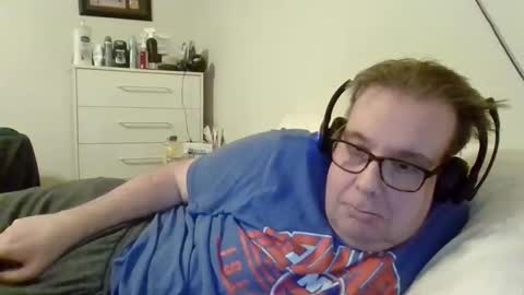 Gary online show from 11-23-25, 04:01