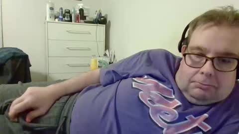 Gary online show from 11-30-25, 06:17