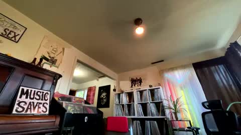 marvin pumpt online show from 09-16-25, 02:07