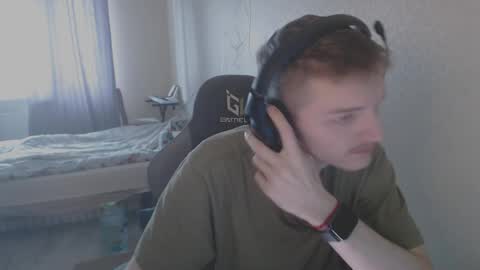 Snapshot of gasturfahe chatting on 02-25-25, 08:58 gasturfahe online show from 02-25-25, 08:58