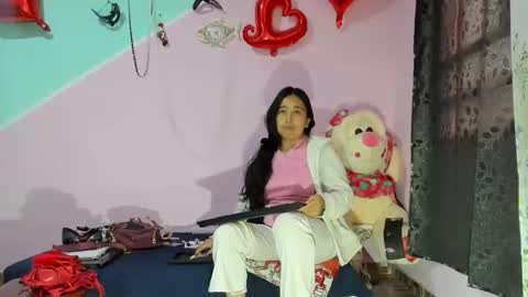 Snapshot of gaticahot001 chatting on 01-13-25, 01:06 Diana online show from 01-13-25, 01:06