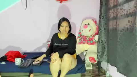 Snapshot of gaticahot001 chatting on 01-31-25, 12:18 Diana online show from 01-31-25, 12:18