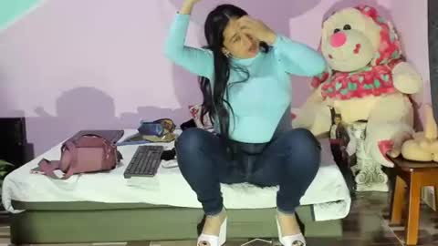 Snapshot of gaticahot001 chatting on 02-28-25, 12:10 Diana online show from 02-28-25, 12:10