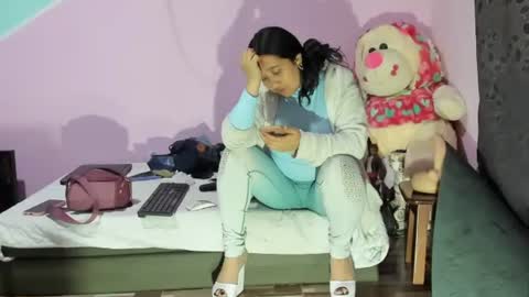 Snapshot of gaticahot001 chatting on 02-28-25, 11:36 Diana online show from 02-28-25, 11:36