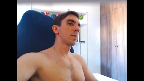 gatosarado23 online show from 10-23-25, 04:06