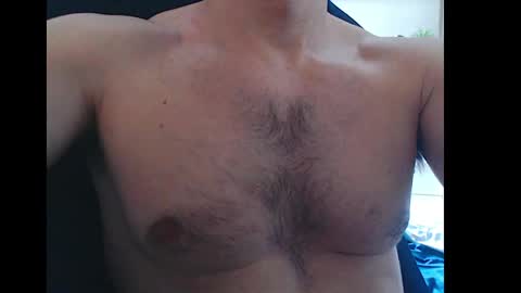Snapshot of gatosarado23 chatting on 05-10-26, 12:10 gatosarado23 online show from 05-10-26, 12:10