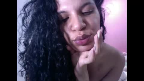 gatubelahotxxx online show from 01-12-25, 09:08