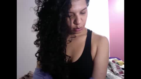 gatubelahotxxx online show from 01-18-25, 04:15