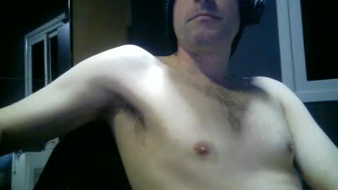 Snapshot of gauchors21 chatting on 11-09-25, 02:32 gauchors21 online show from 11-09-25, 02:32