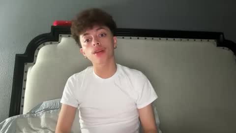 Jose online show from 02-06-26, 01:43