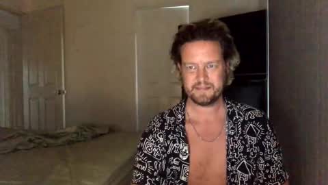 Snapshot of gcsurfer81 chatting on 12-12-24, 08:25 gcsurfer81 online show from 12-12-24, 08:25