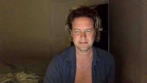 Snapshot of gcsurfer81 chatting on 12-31-24, 08:37 gcsurfer81 online show from 12-31-24, 08:37