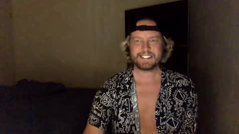 Snapshot of gcsurfer81 chatting on 02-21-25, 08:40 gcsurfer81 online show from 02-21-25, 08:40