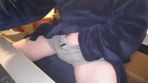 Snapshot of gdf50 chatting on 01-18-25, 09:24 gdf50 online show from 01-18-25, 09:24