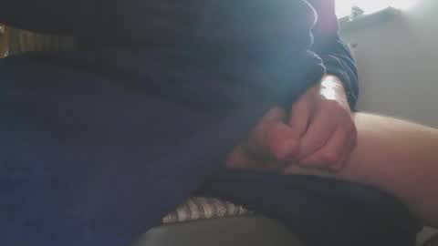 Snapshot of gdf50 chatting on 10-19-25, 08:15 gdf50 online show from 10-19-25, 08:15