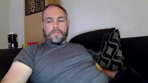 SIR online show from 04-25-26, 02:36