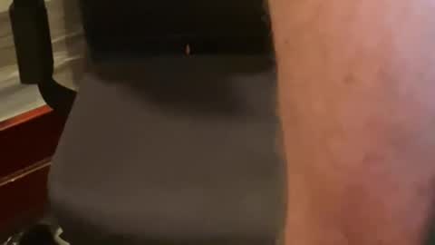 Snapshot of geelongguy chatting on 02-13-25, 10:23 Chris online show from 02-13-25, 10:23