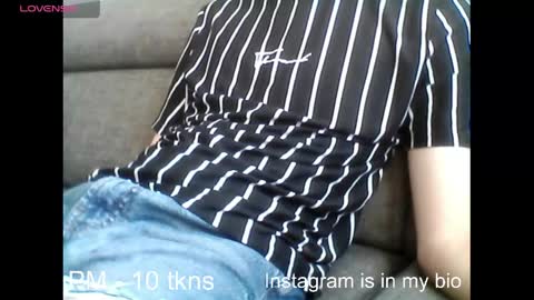 Snapshot of geil123569551 chatting on 05-22-26, 02:22 geil123569551 online show from 05-22-26, 02:22