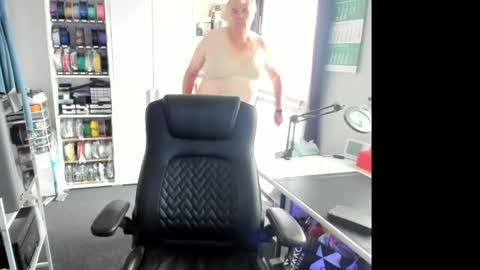 Snapshot of geiler_bock chatting on 05-22-26, 07:59 Geiler Bock online show from 05-22-26, 07:59