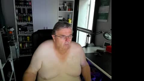 Snapshot of geiler_bock chatting on 05-25-26, 04:18 Geiler Bock online show from 05-25-26, 04:18