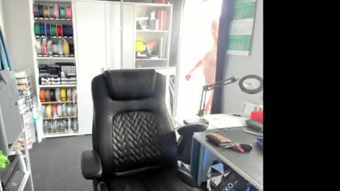 Snapshot of geiler_bock chatting on 08-01-26, 09:41 Geiler Bock online show from 08-01-26, 09:41