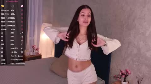 Snapshot of gembrunette chatting on 03-26-26, 03:06 Lia online show from 03-26-26, 03:06