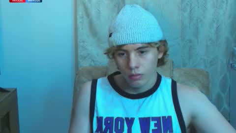 Snapshot of gemdominus chatting on 02-27-26, 10:10 Gem Dominus online show from 02-27-26, 10:10