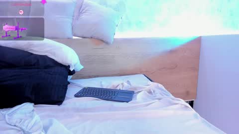 geminis muentes online show from 12-31-24, 05:55