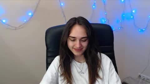 Gemma online show from 03-11-25, 06:21