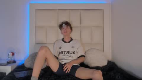 Snapshot of genesis_js chatting on 01-05-26, 08:34 genesis_js online show from 01-05-26, 08:34