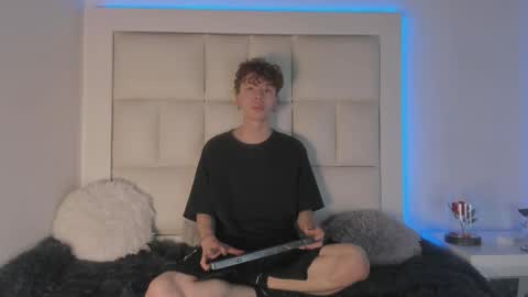 Snapshot of genesis_js chatting on 01-06-26, 09:29 genesis_js online show from 01-06-26, 09:29