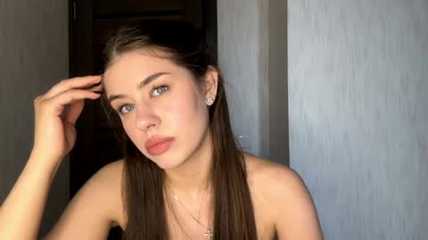Megan online show from 05-27-26, 04:48