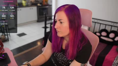 Genny Rock   and  online show from 01-23-25, 06:56